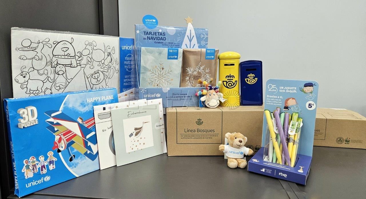 Ya están disponibles los productos navideños en la oficina de Correos de Melilla