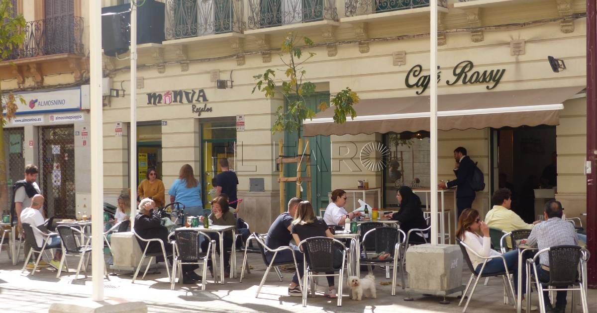 Terrazas La hostelería melillense se prepara para un diciembre repleto de comidas y cenas