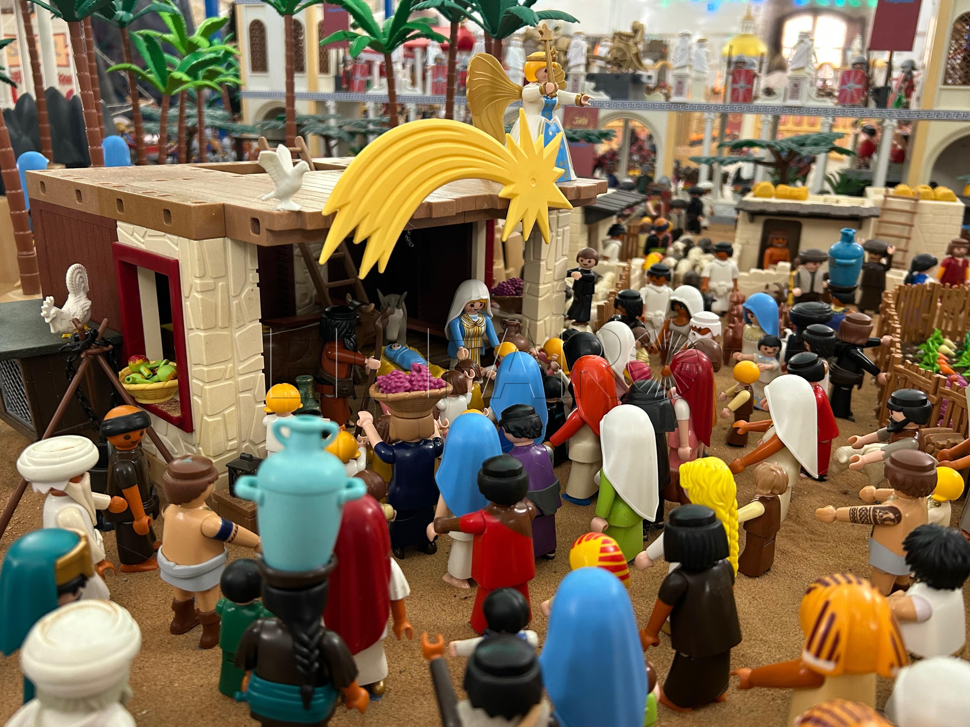 WhatsApp Image 2024 12 11 at 19.39.12 Inaugurado el Belén de Playmobil en el Museo Etnográfico