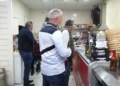 WhatsApp Image 2024 12 15 at 10.44.51 3 Un ambiente estupendo en la comida de Navidad del Centro Hijos de Melilla