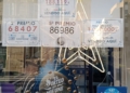 WhatsApp Image 2024 12 17 at 11.30.43 Lotería de Navidad 2024 en Melilla: muchas compras, supersticiosos y números preferidos