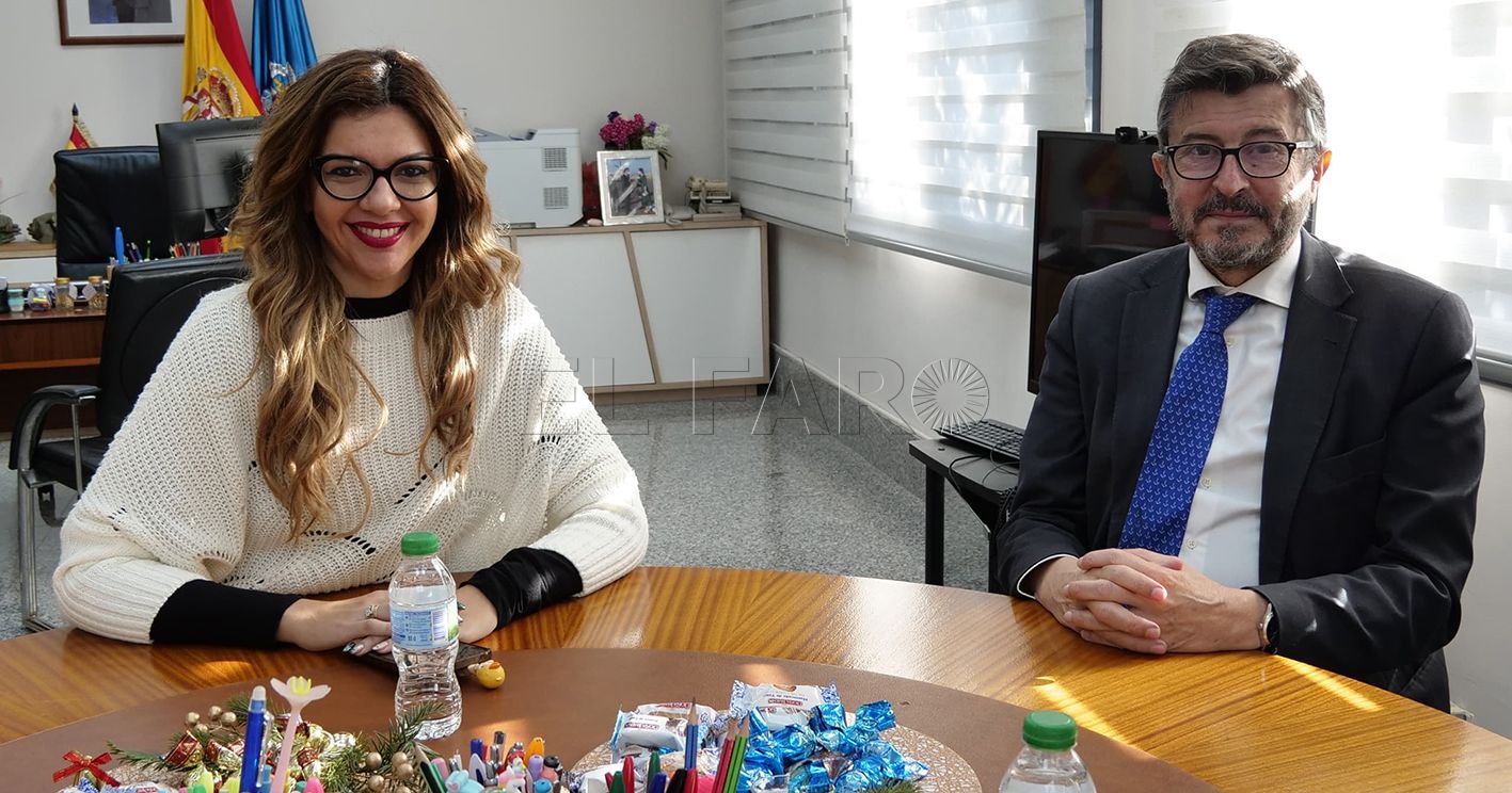 sabrina moh y Alvaro Rodriguez recorte Rodríguez Dapena traslada a Moh el compromiso de Puertos del Estado con Melilla