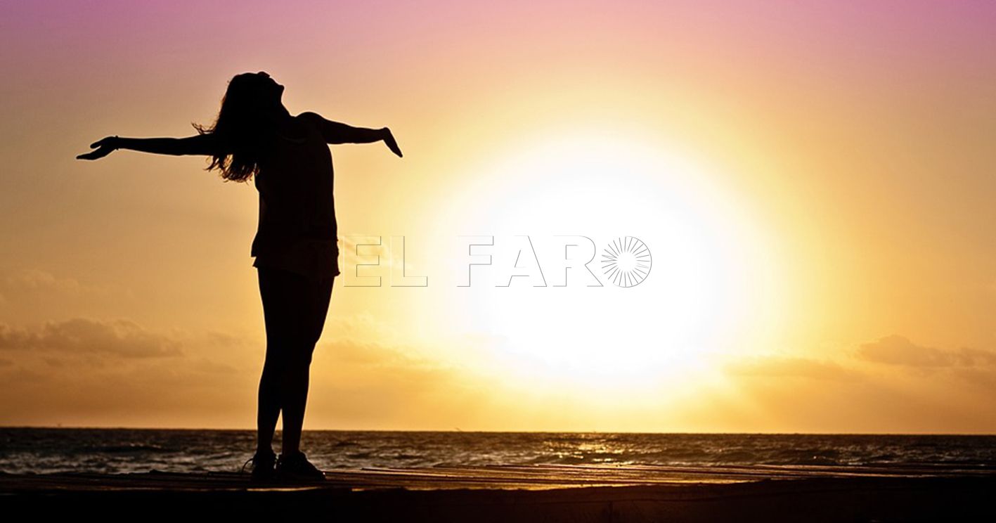 woman 591576 960 720 recorte Fluya el calor de la esperanza
