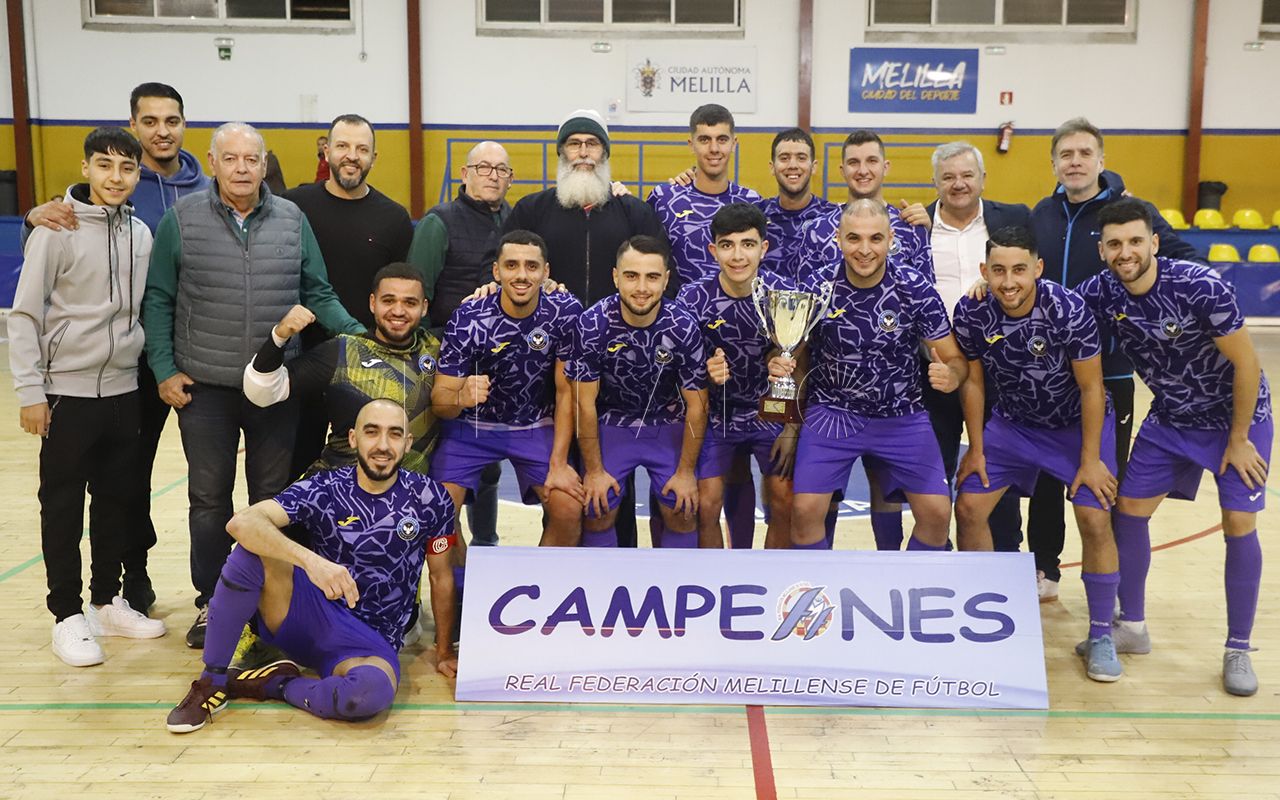 10 CAMPEON 3a NACIONAL BOOMERANG CF UD Melilla, Melilla CD y Boomerang últimos campeones de Copa RFMF
