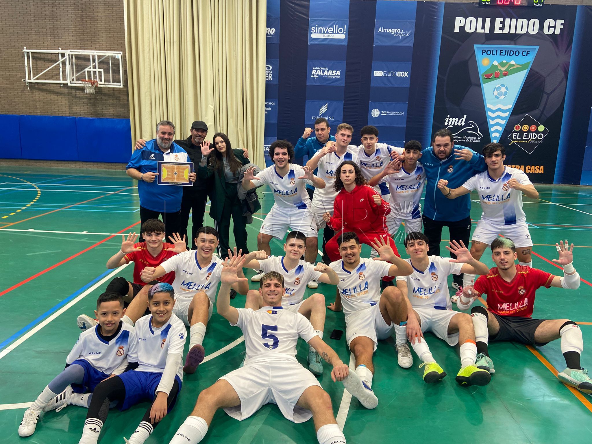 GiJMNb W0AAt8Vy La Peña Real Madrid suma tres puntos muy valiosos a domicilio