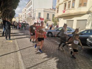 WhatsApp Image 2024 12 31 at 14.49.06 2 Álvaro Martínez y Lucía Faus, ganadores de la San Silvestre Melilla 2024