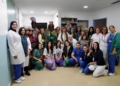 WhatsApp Image 2025 01 05 at 18.57.57 1 Los Reyes Magos entregan regalos a siete niños en el Hospital Comarcal
