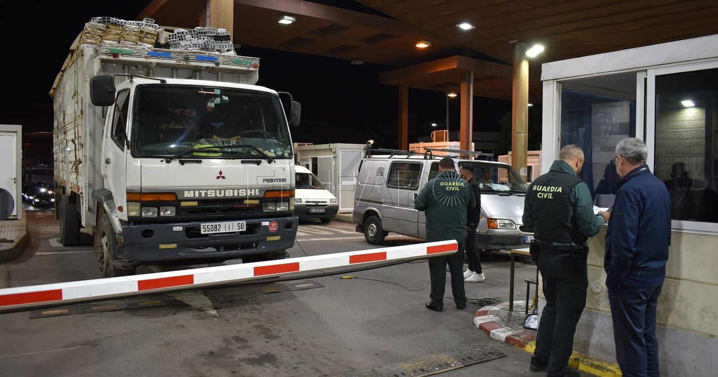 furgoneta aduana 1 Próxima la primera expedición a través de la aduana de Melilla desde 2018