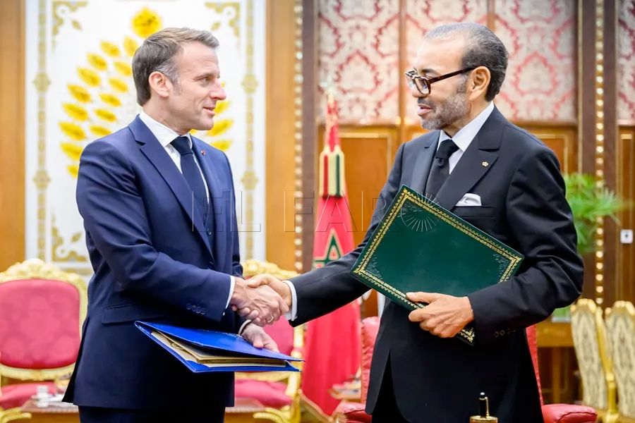 macron y mohamed vi El equilibrismo de Marruecos en las relaciones internacionales