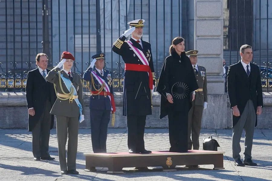pascua militar rey y princesa Pascua y servicio