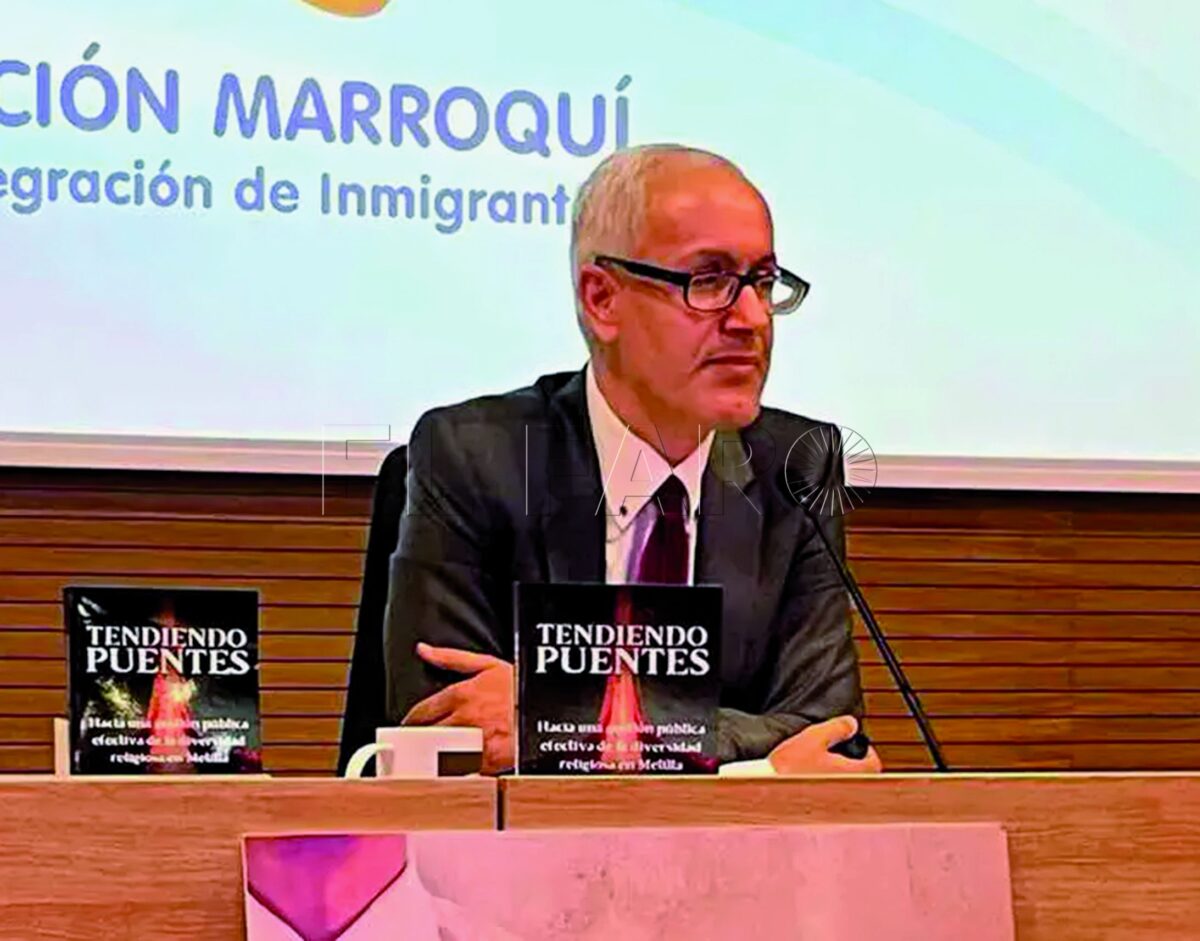 04 01 e1739225078755 Presentacion en Ceuta del libro ‘Tendiendo puentes’