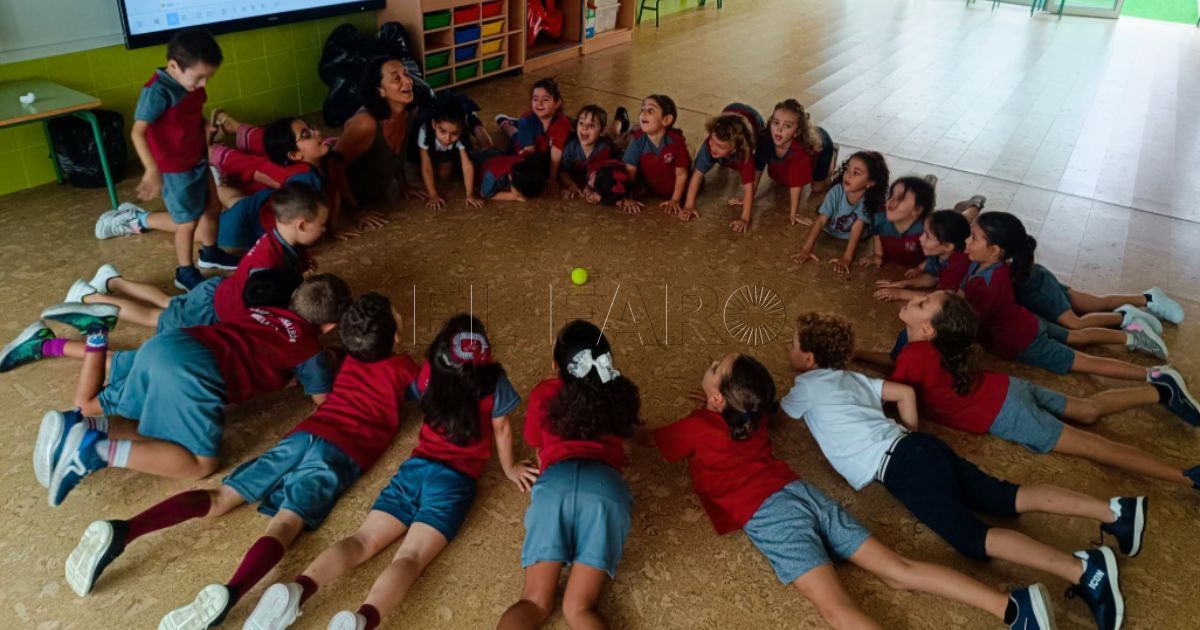 475799160 1033674318799913 1524044503672207435 n El yoga, disciplina que fomenta el bienestar y la empatía en los colegios