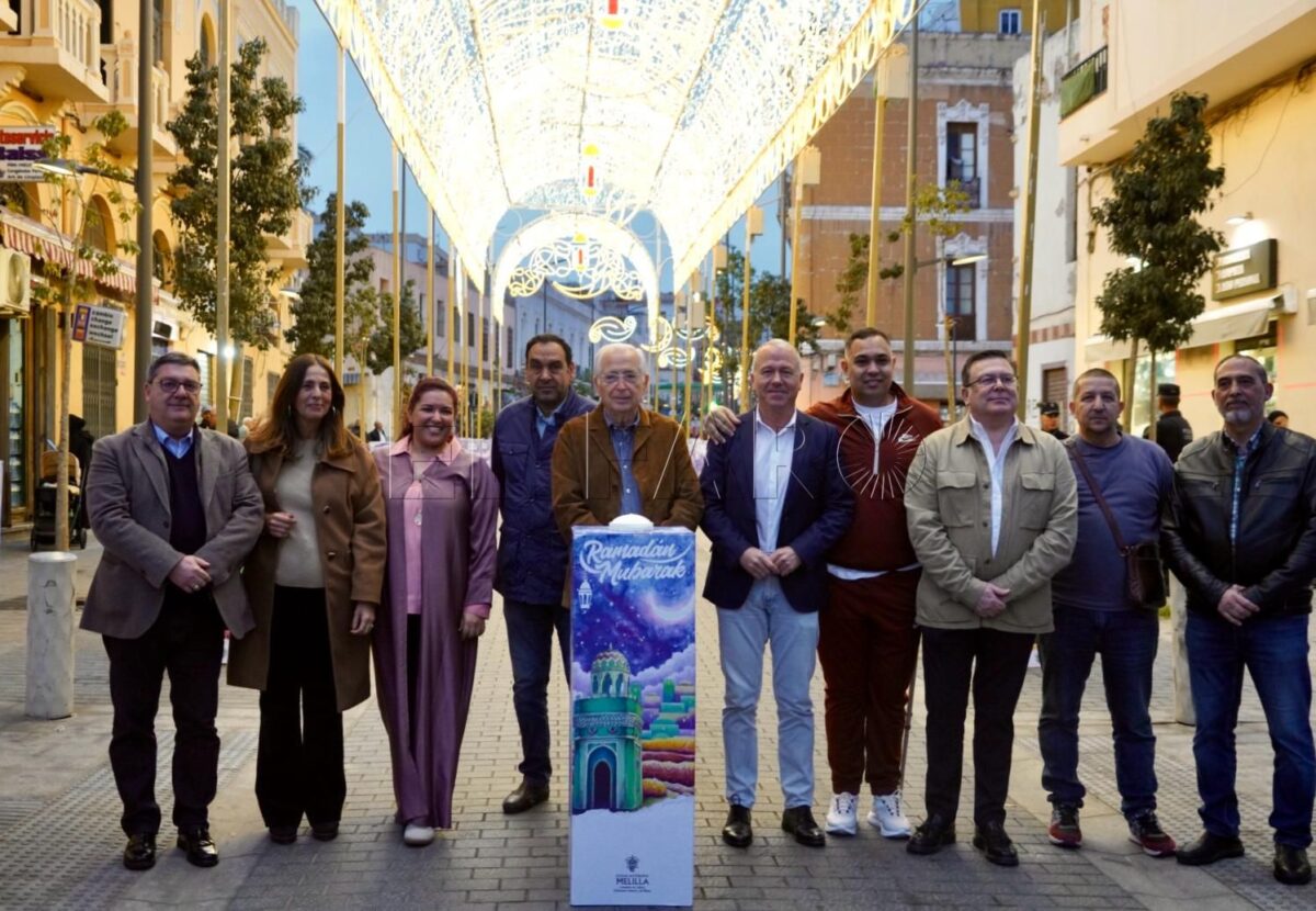 540ab3c8 305e 4c4f 8408 2fce74d21538 e1740687088791 Melilla ya está iluminada para recibir al mes sagrado de Ramadán