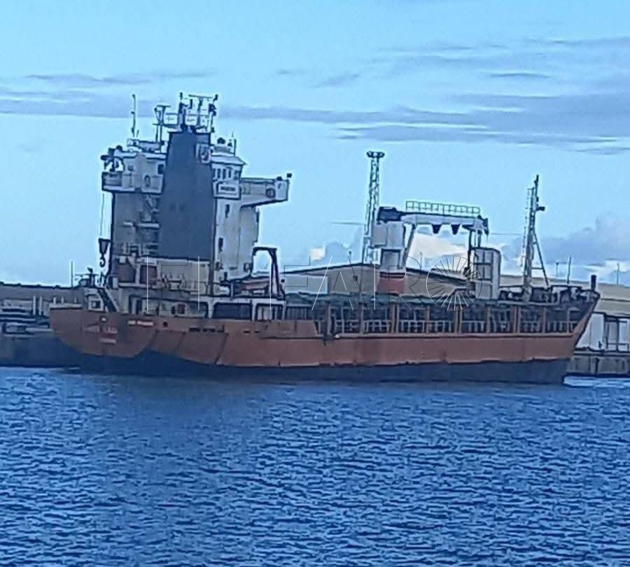 Barco misterioso El misterio del buque White Eagle causa preocupación en Beni-Enzar y Melilla