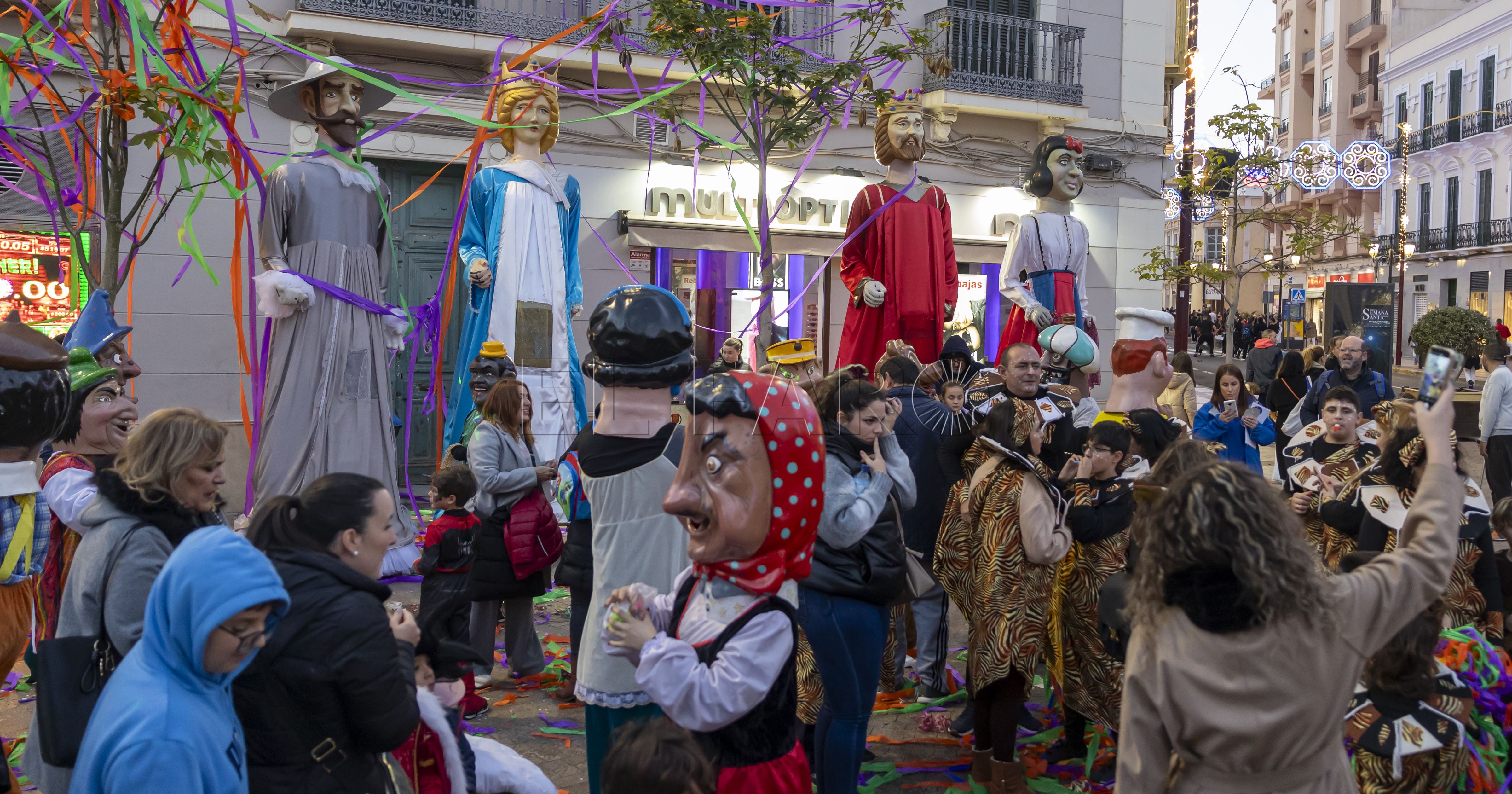 CARNAVAL24 CABALGATA 59A4939 recorte El Carnaval se junta con el comienzo del Ramadán