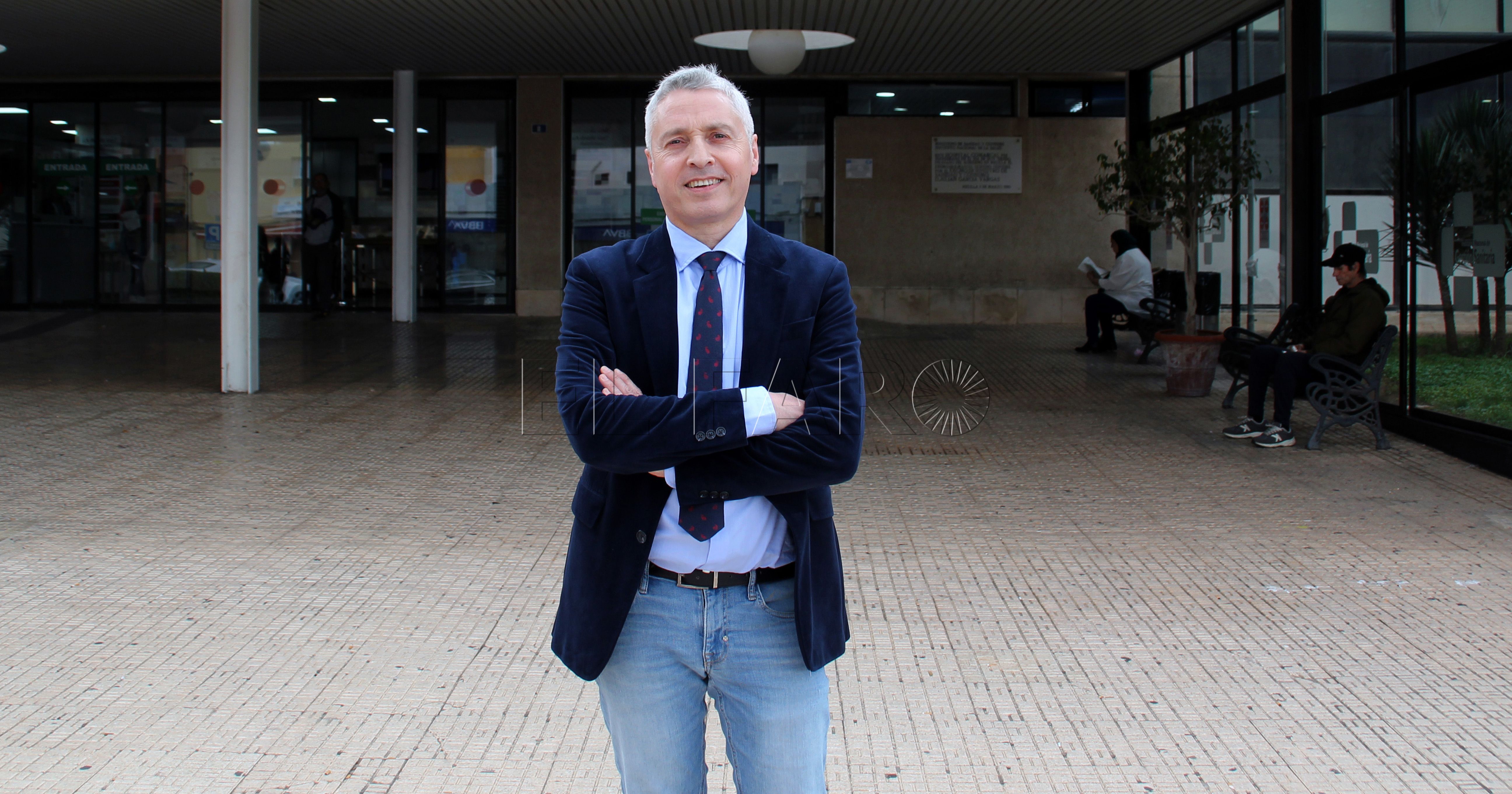 Francisco Javier Ocon copia recorte El área de Salud de Melilla incorpora nuevos directores para sus divisiones de Enfermería y de Gestión