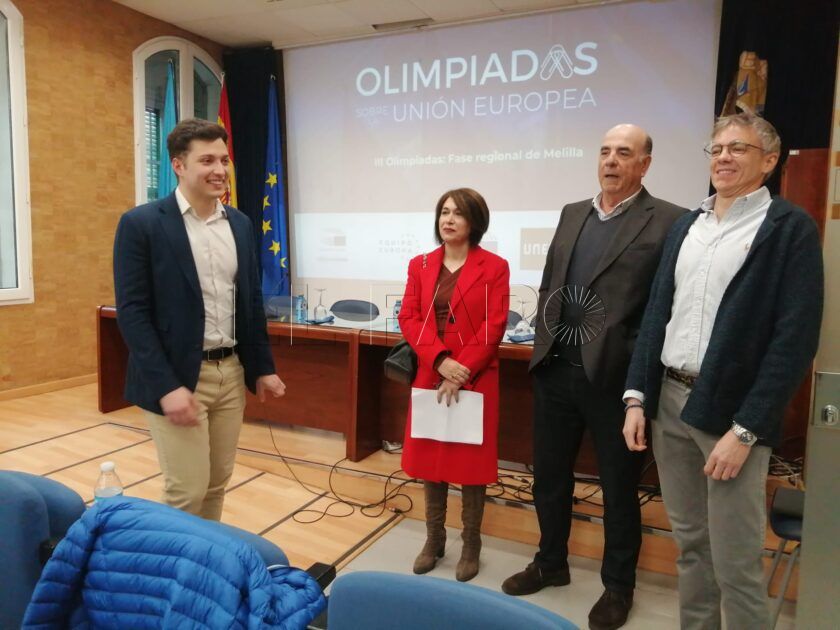 WhatsApp Image 2025 02 22 at 22.59.21 3 Alumnos de cuatro institutos de Melilla muestran su conocimiento sobre la UE