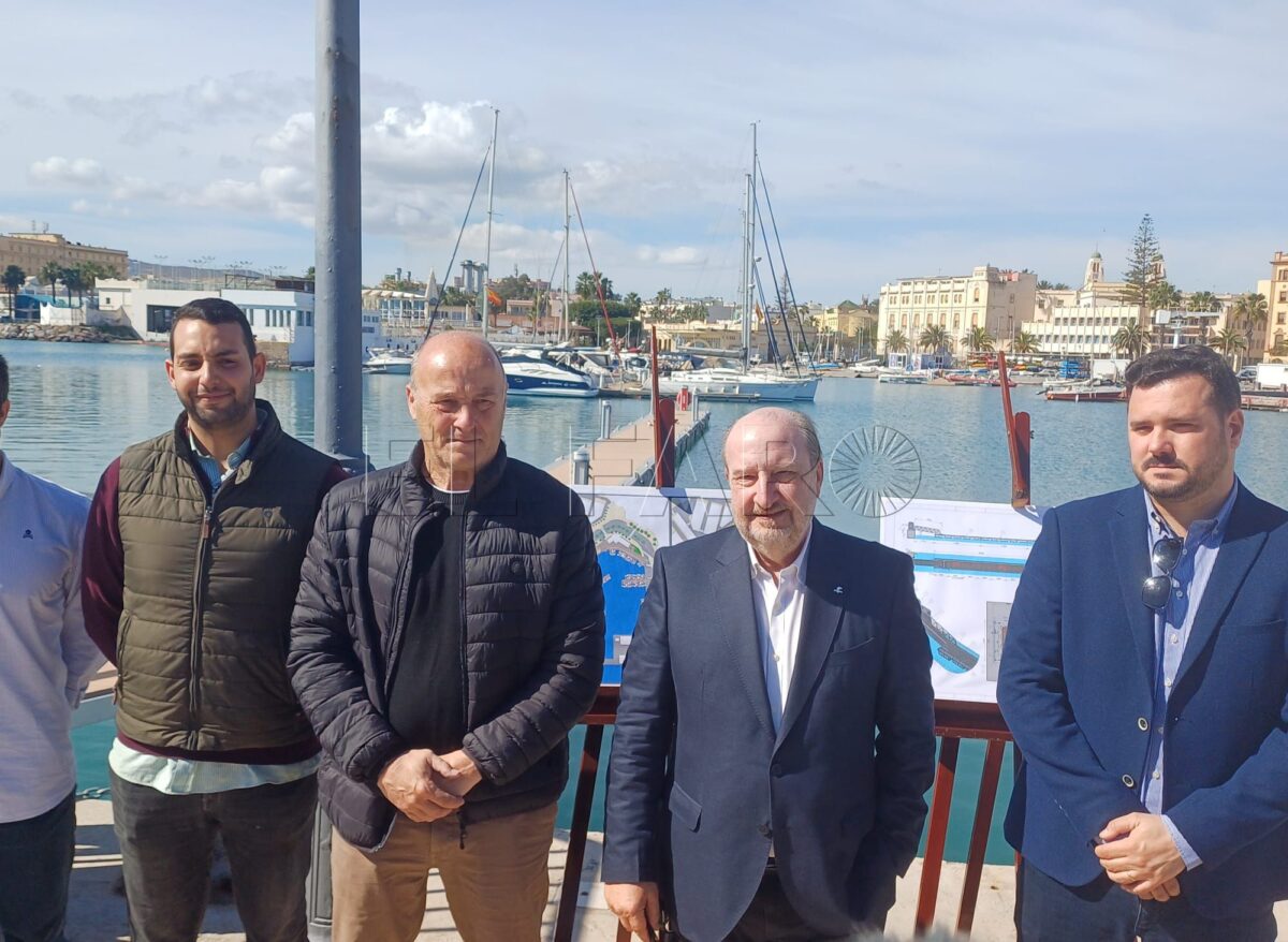 b75a41a1 0f4b 4cfc a187 3e3972a871c3 e1740402327498 Comienza la renovación de la dársena pesquera con la inauguración de dos pantalanes