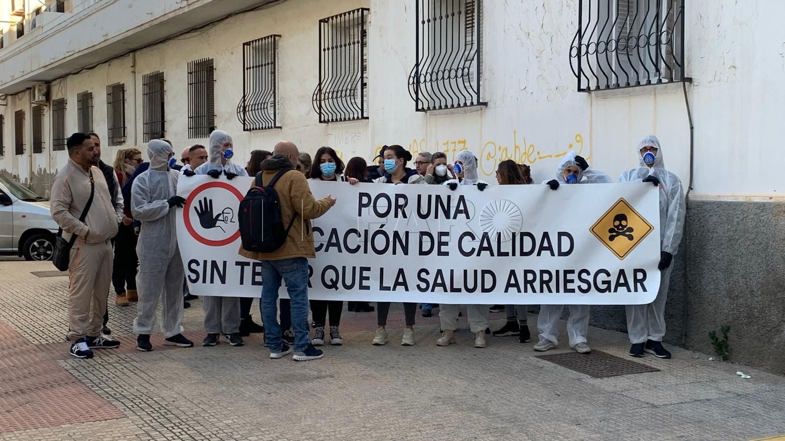 Protesta de padres y madres de infantil del Real