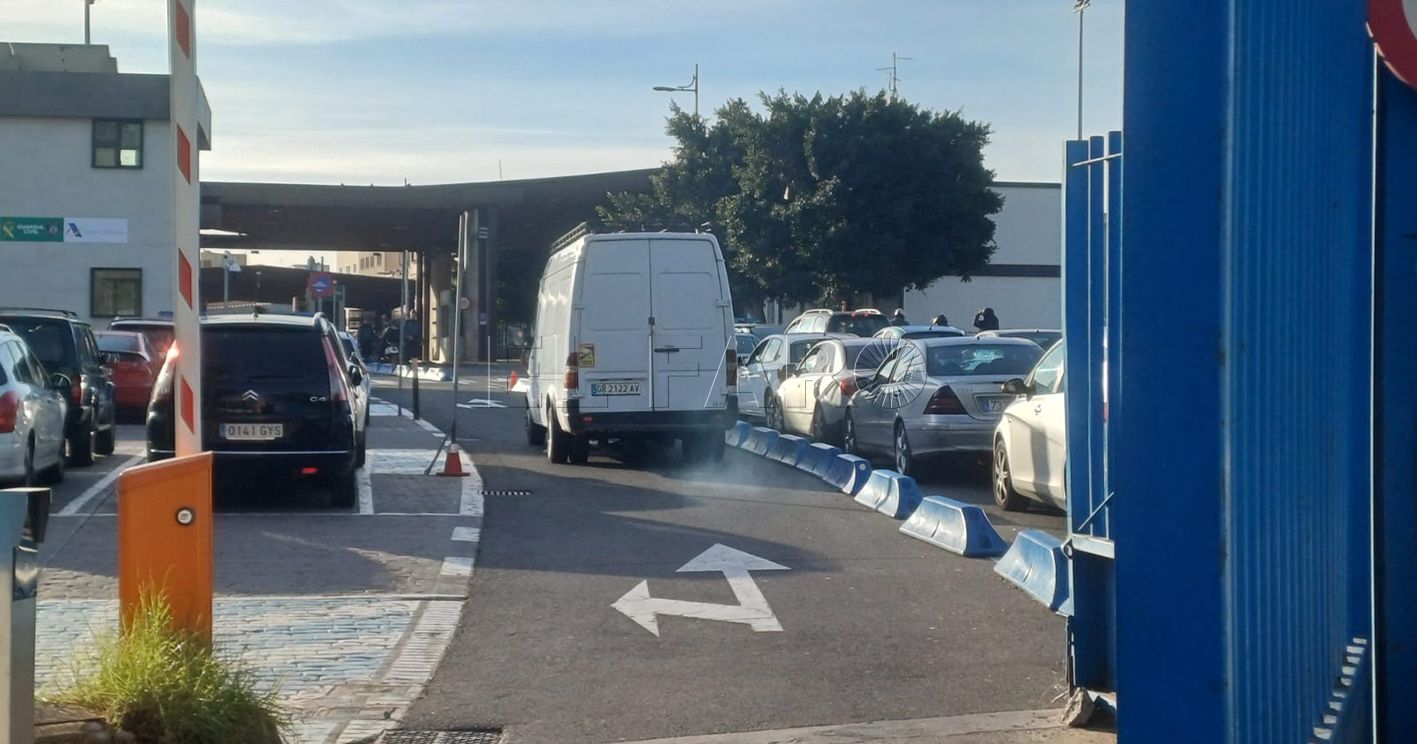 furgoneta aduana copia recorte 2 Segunda exportación a Marruecos en dos días, tercera este año