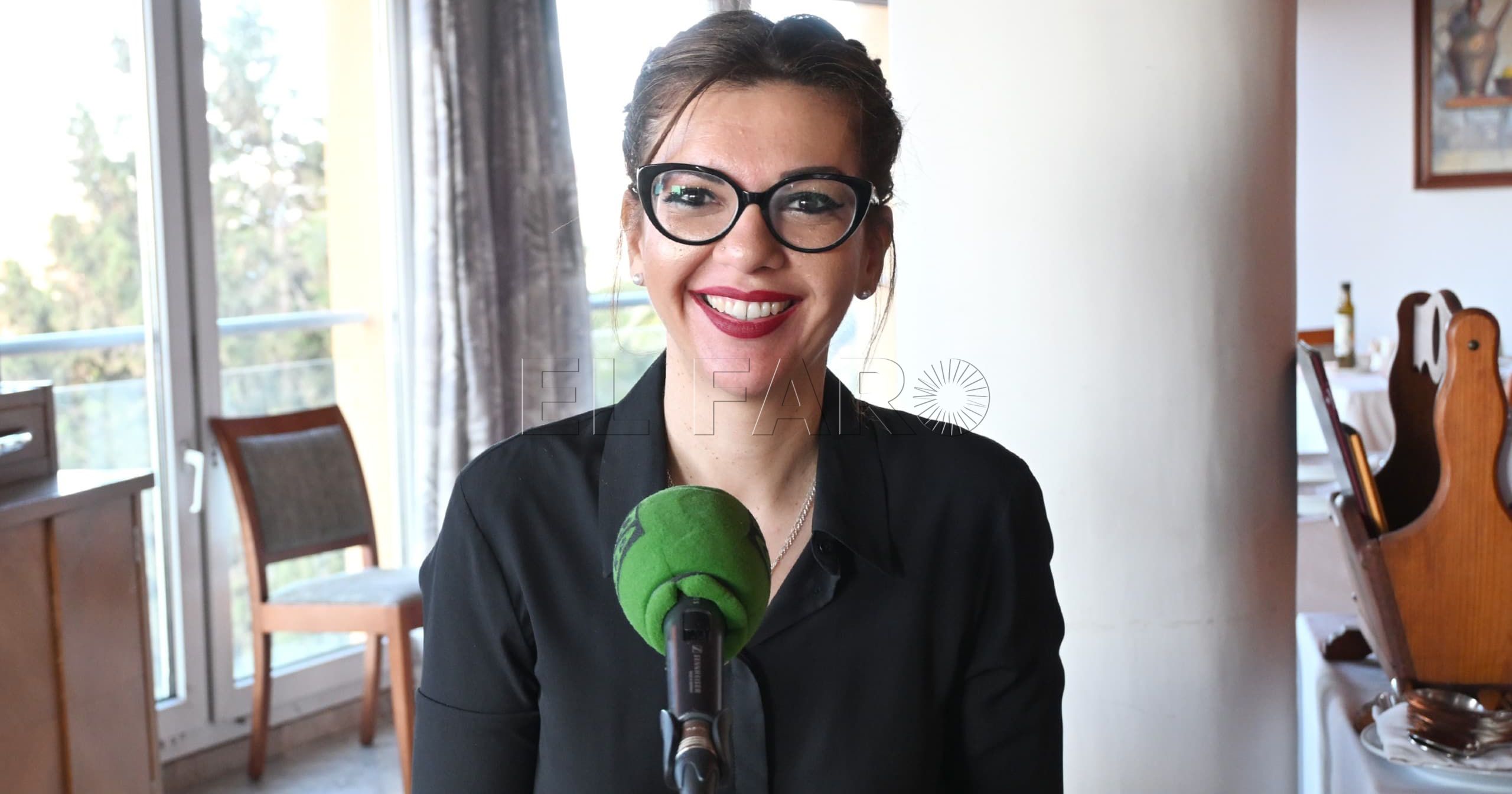 sabrina moh recorte Moh asegura que la aduana comercial está abierta