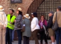turistas 6 Unos 500 turistas arrancan la temporada de cruceros de 2025 en Melilla