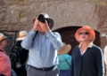 turistas foto 4 Unos 500 turistas arrancan la temporada de cruceros de 2025 en Melilla