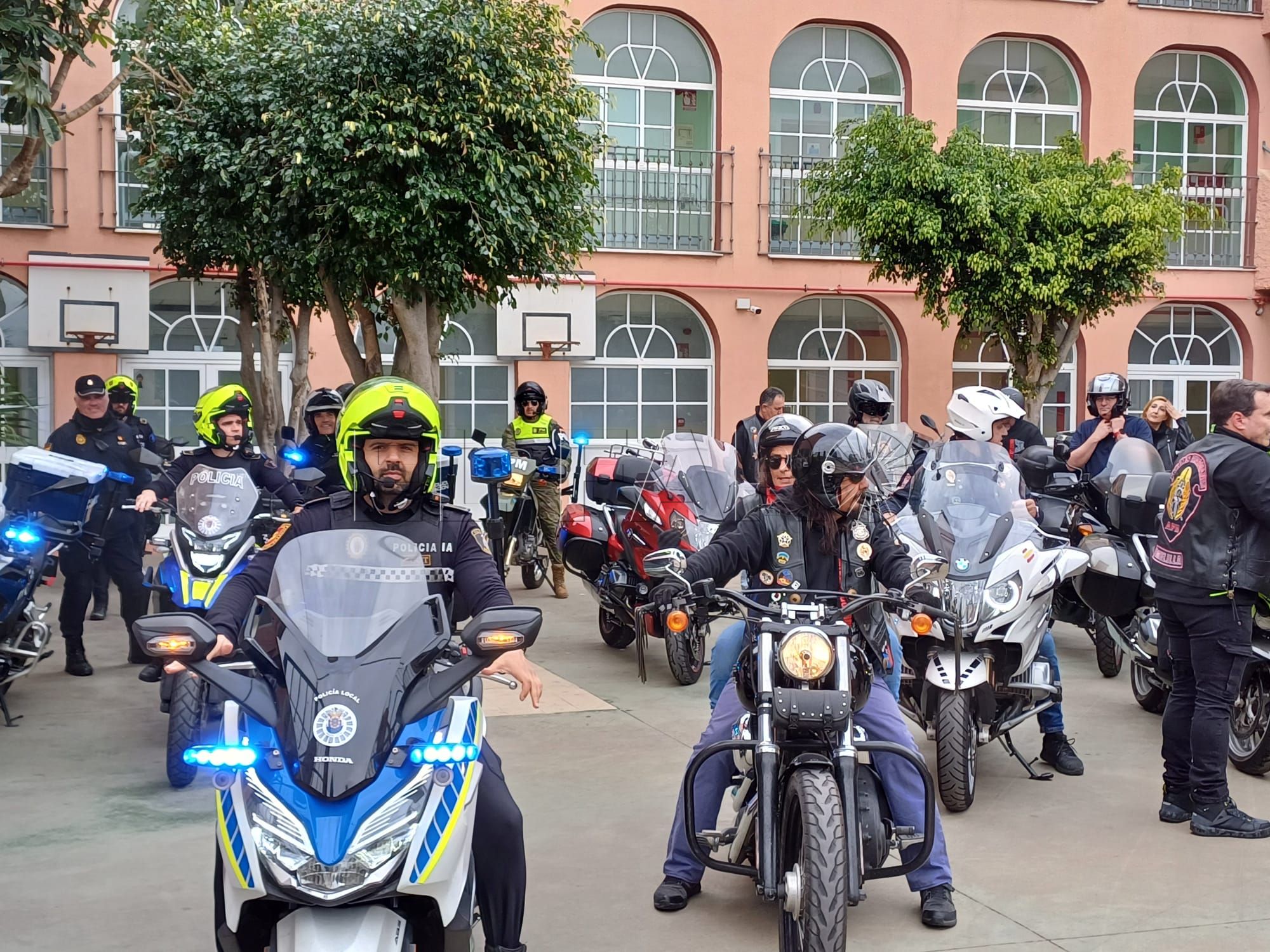 1ecc7080 09cc 4e76 871b eac05427c902 Ángeles Guardianes llevará su solidaridad y el rugido de sus motos al Gámez Morón
